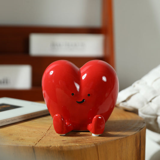 Cute Heart Decor Figurine – Minimalist Ceramic Style Desk & Home Accent (White / Red)